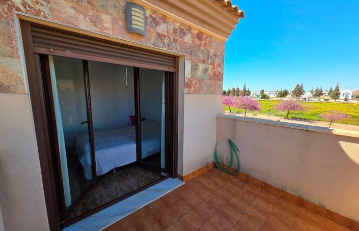 Image No.12-3 Bed Property for sale
