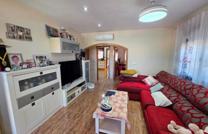 Image No.5-3 Bed Property for sale
