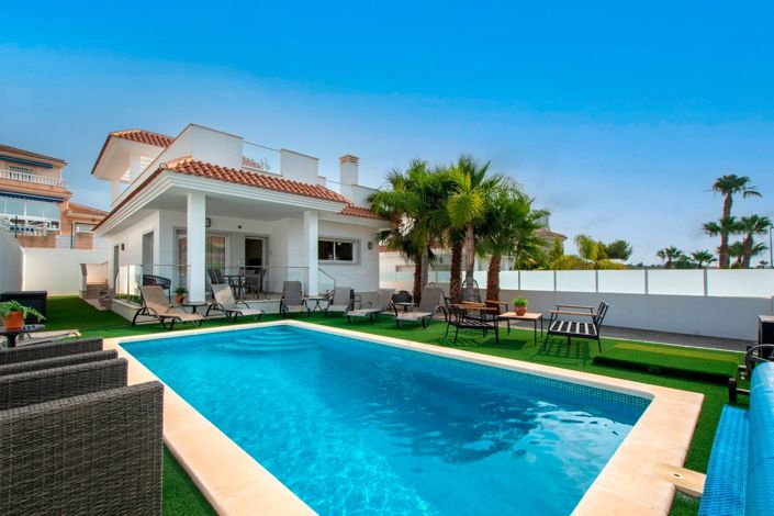Image No.2-Villa de 3 chambres à vendre à Ciudad Quesada