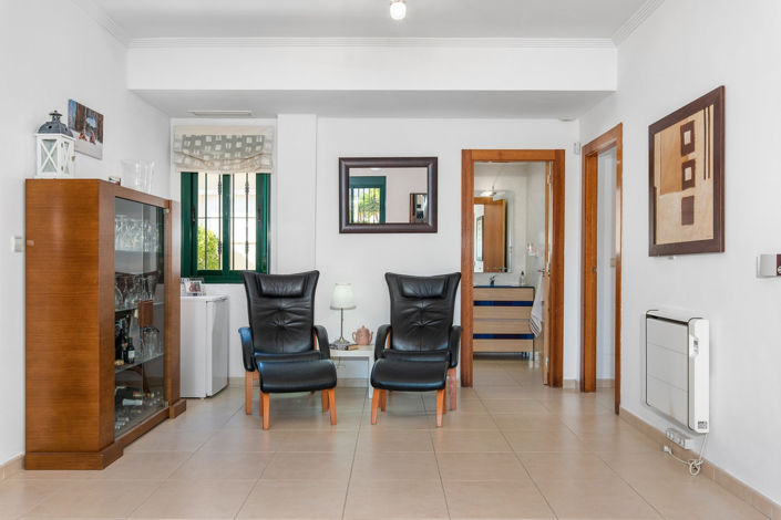 Image No.6-Villa de 4 chambres à vendre à Ciudad Quesada