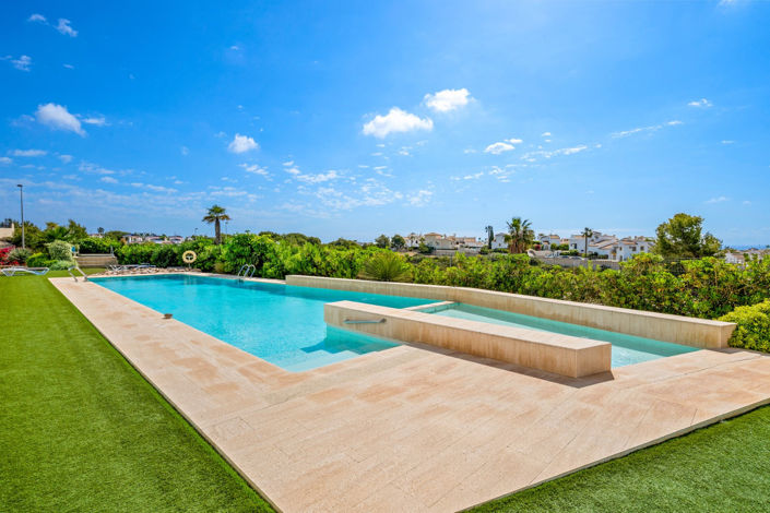 Image No.22-2 Bed Apartment for sale