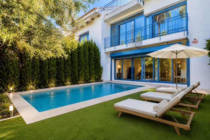 Image No.2-Maison de ville de 4 chambres à vendre à Marbella