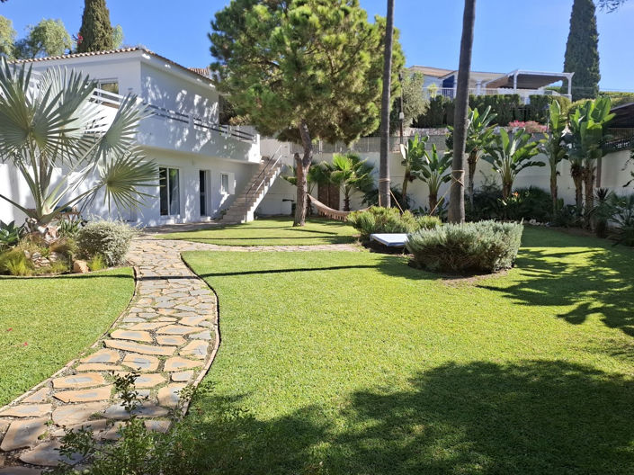 Image No.44-5 Bed Villa for sale