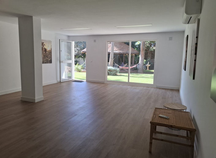 Image No.57-5 Bed Villa for sale
