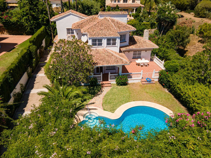 Image No.3-5 Bed Villa for sale