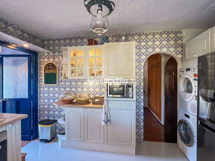 Image No.14-3 Bed Villa for sale