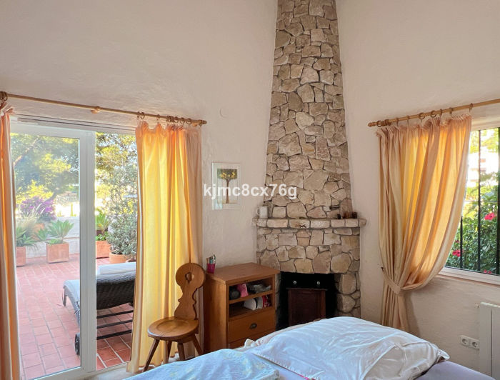 Image No.22-3 Bed Villa for sale