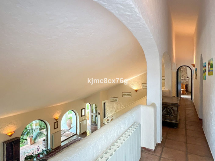 Image No.32-3 Bed Villa for sale