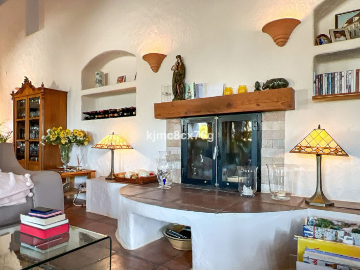 Image No.5-3 Bed Villa for sale