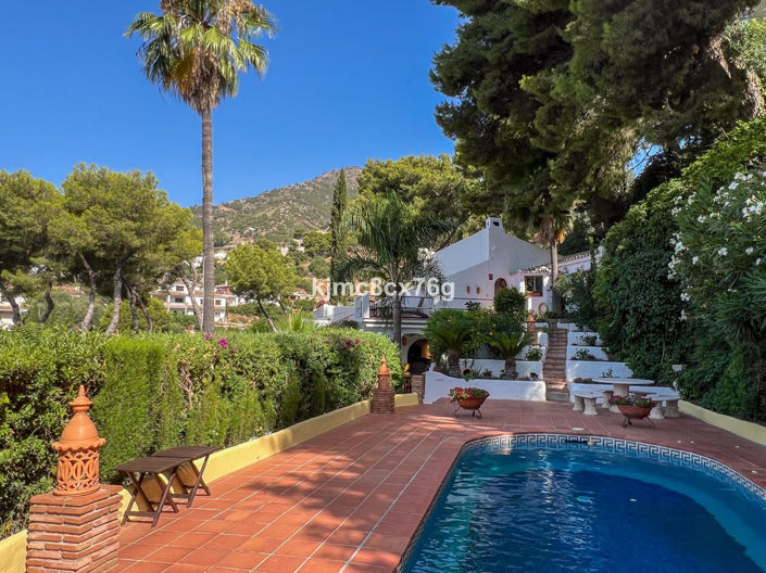 Image No.52-3 Bed Villa for sale