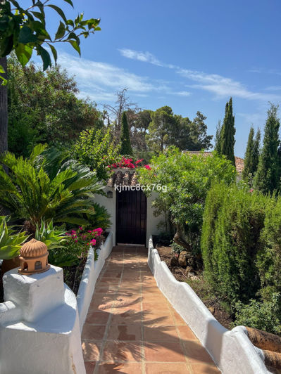 Image No.57-3 Bed Villa for sale