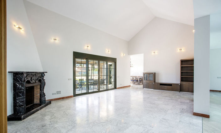 Image No.31-5 Bed Villa for sale