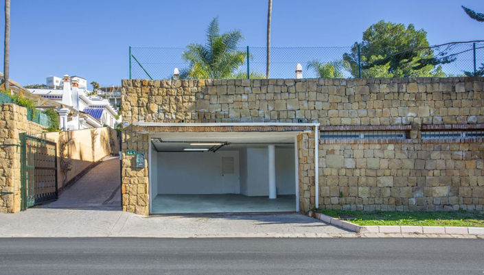Image No.49-5 Bed Villa for sale