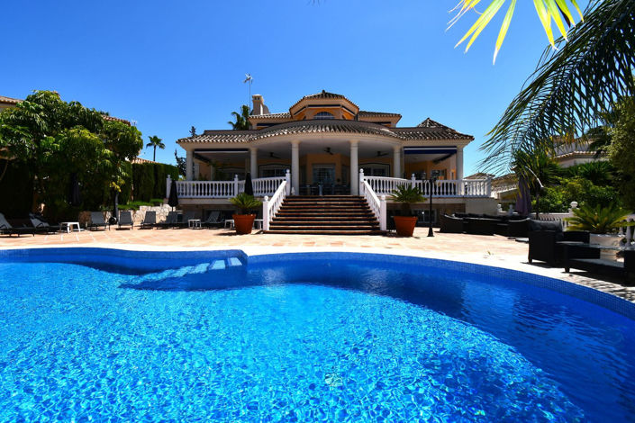 Image No.23-9 Bed Villa for sale