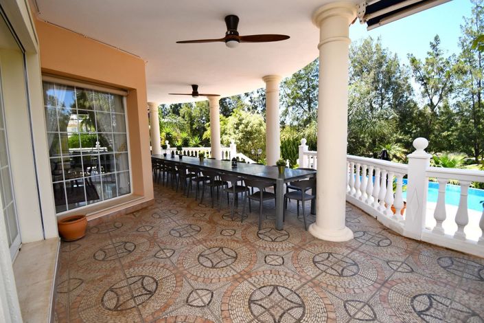 Image No.30-9 Bed Villa for sale
