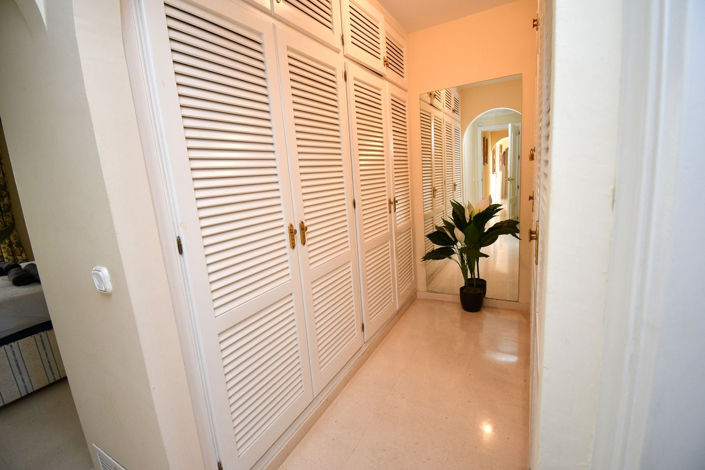 Image No.33-9 Bed Villa for sale