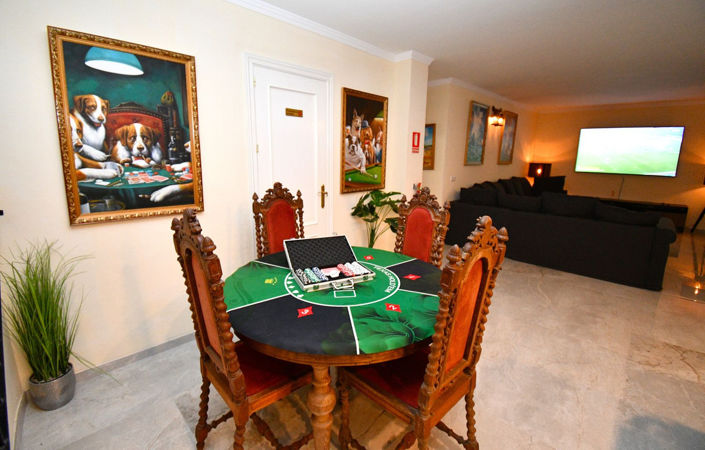 Image No.52-9 Bed Villa for sale