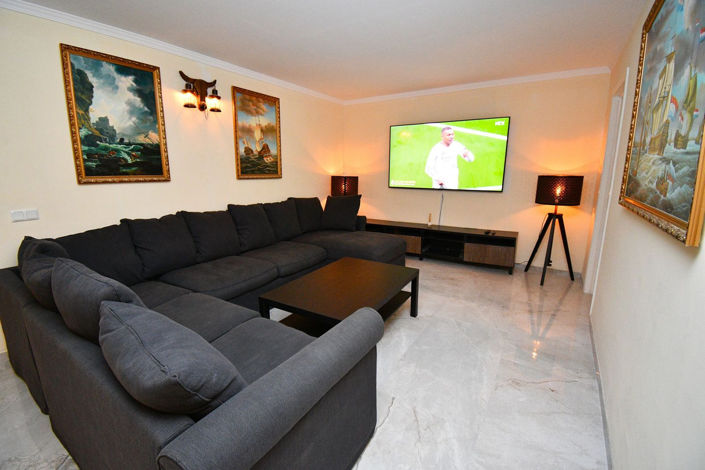 Image No.54-9 Bed Villa for sale