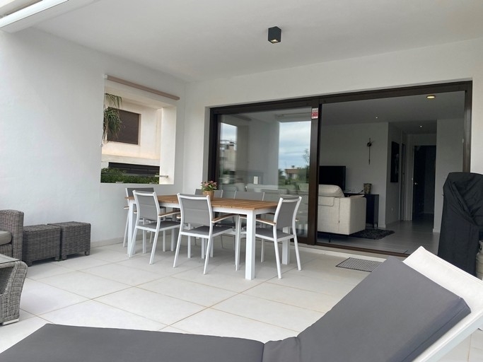Image No.12-2 Bed Apartment for sale