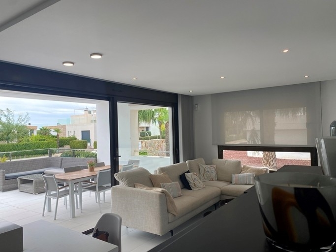 Image No.4-2 Bed Apartment for sale