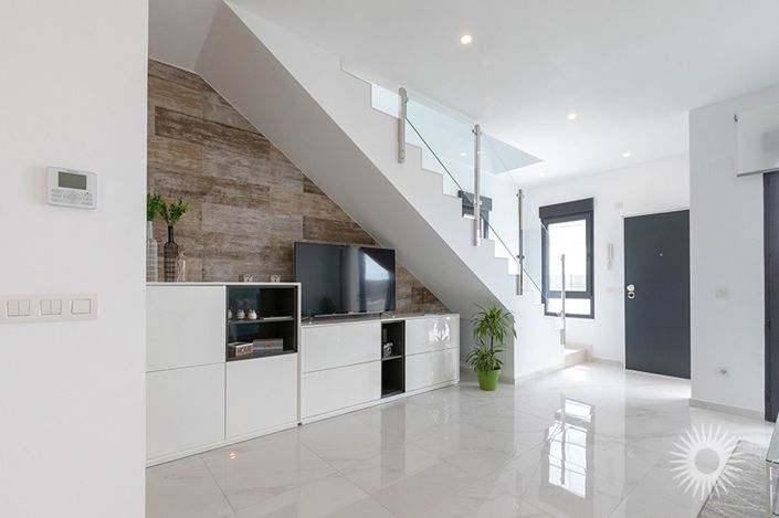 Image No.6-3 Bed Townhouse for sale