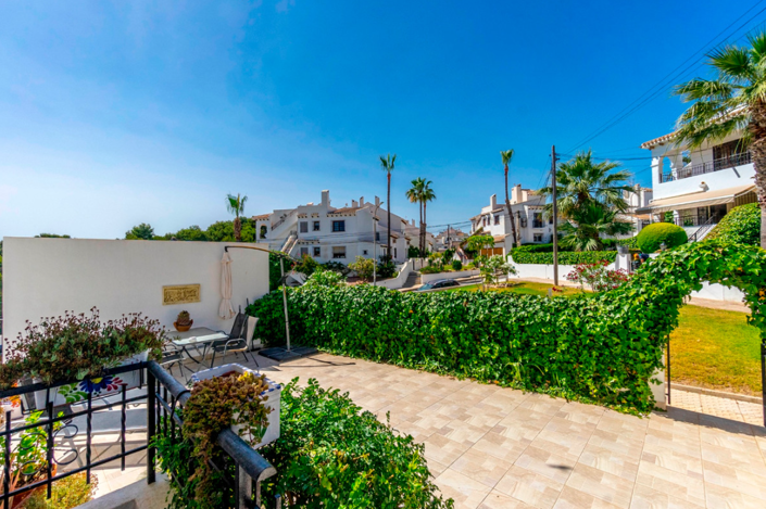 Image No.4-3 Bed Townhouse for sale