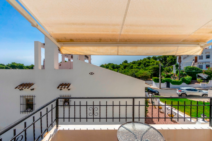 Image No.9-3 Bed Townhouse for sale