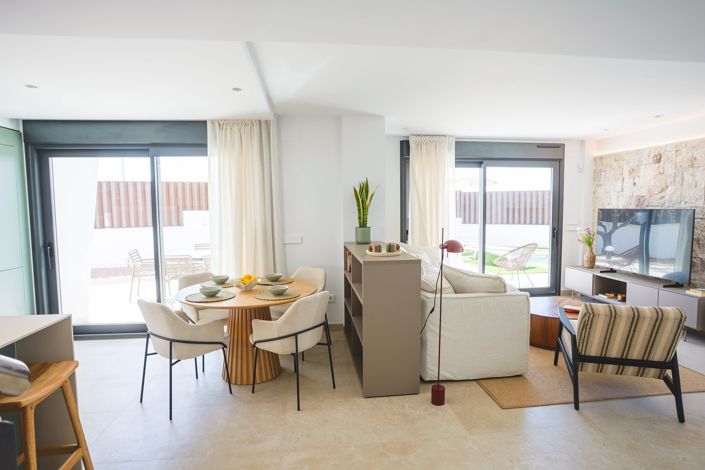 Image No.24-3 Bed Apartment for sale