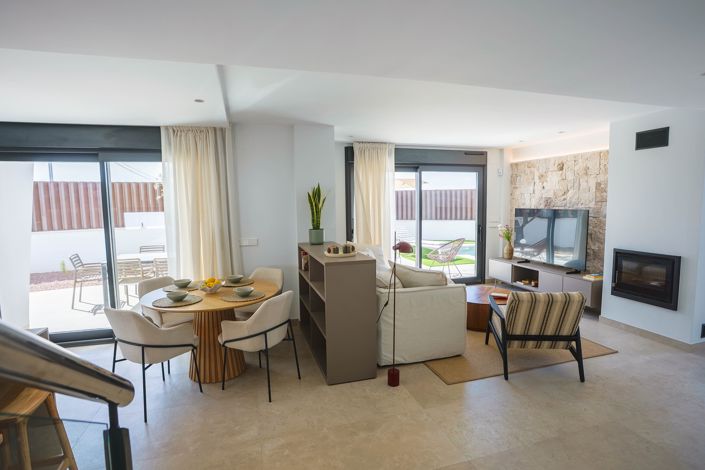 Image No.25-3 Bed Apartment for sale