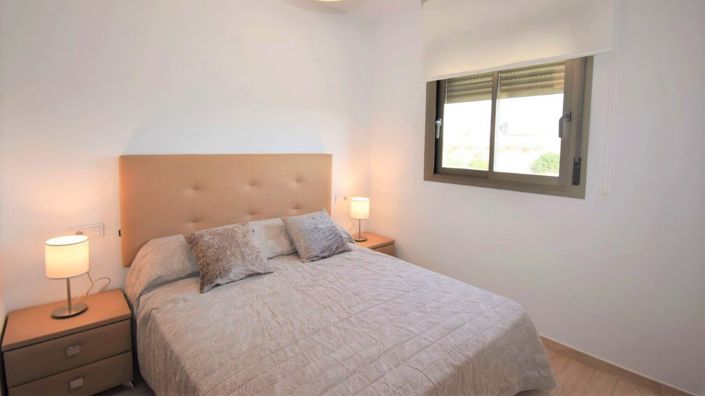 Image No.10-3 Bed Apartment for sale