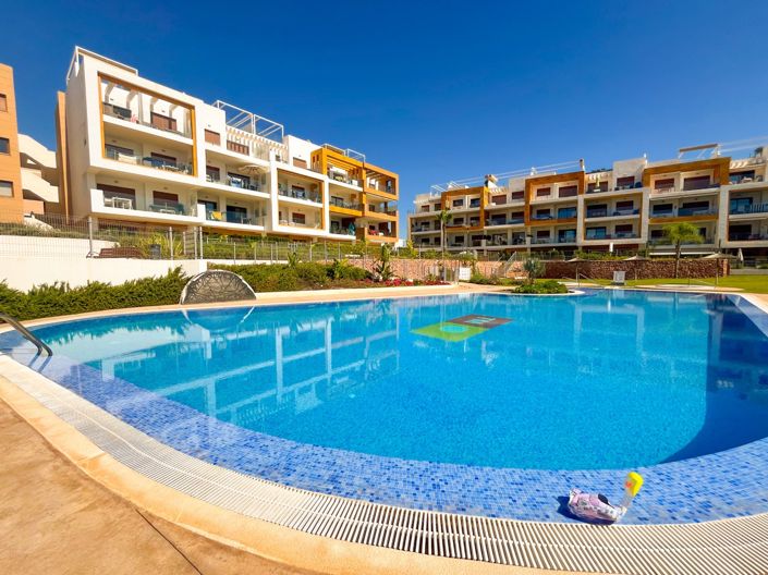 Image No.16-2 Bed Apartment for sale