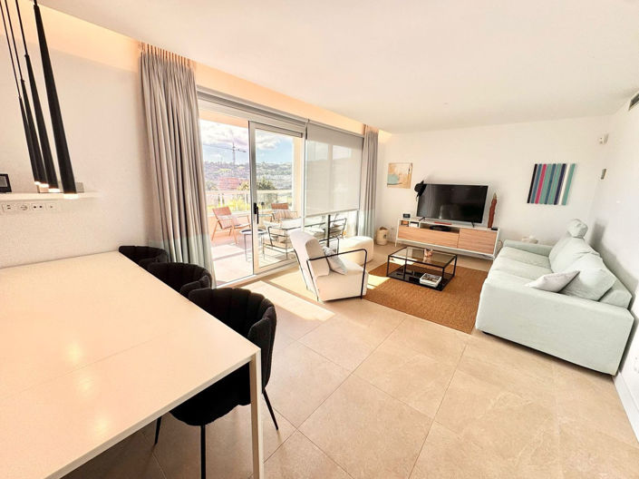 Image No.10-3 Bed Apartment for sale