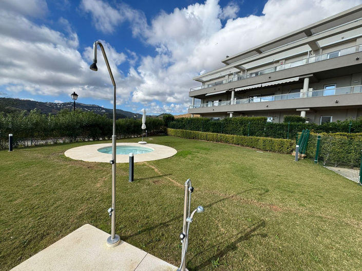 Image No.14-3 Bed Apartment for sale