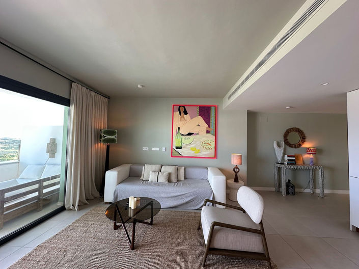 Image No.8-2 Bed Apartment for sale