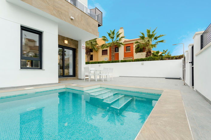 Image No.2-Villa de 3 chambres à vendre à Orihuela Costa