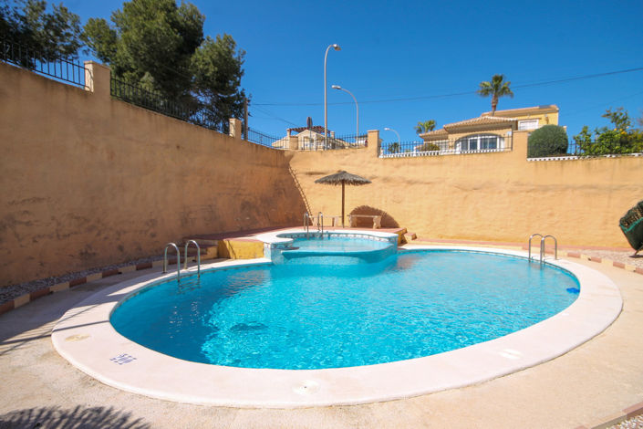 Image No.2-Villa de 3 chambres à vendre à Villamartin
