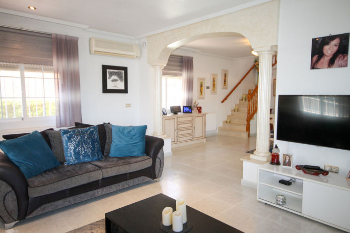 Image No.6-Villa de 3 chambres à vendre à Villamartin