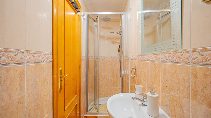 Image No.24-3 Bed Villa for sale