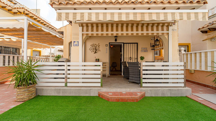 Image No.3-3 Bed Villa for sale