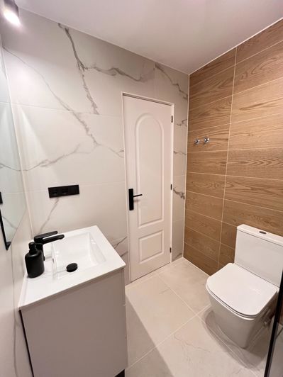 Image No.24-3 Bed Apartment for sale