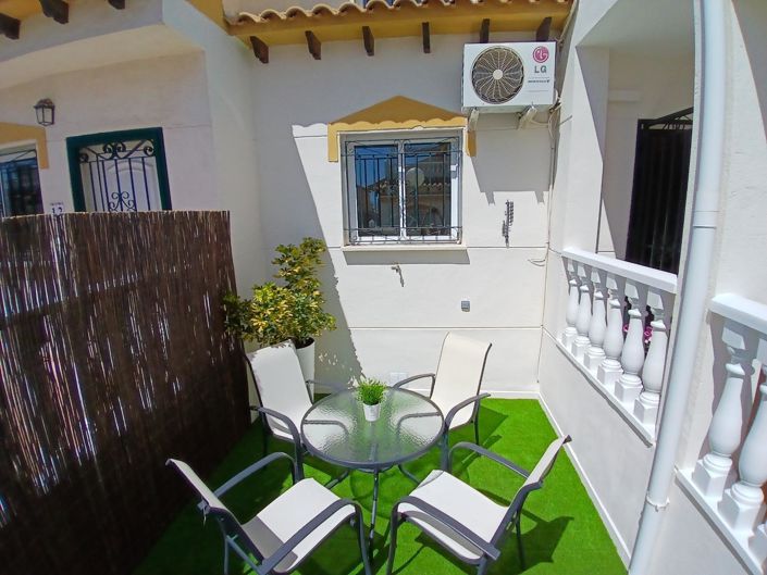 Image No.33-3 Bed Apartment for sale