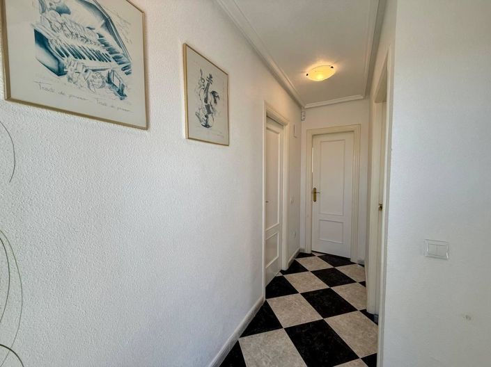Image No.29-4 Bed Villa for sale