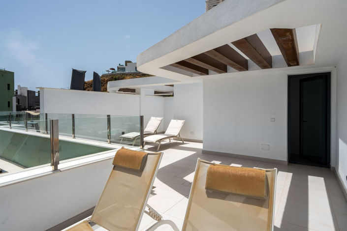 Image No.19-2 Bed Property for sale