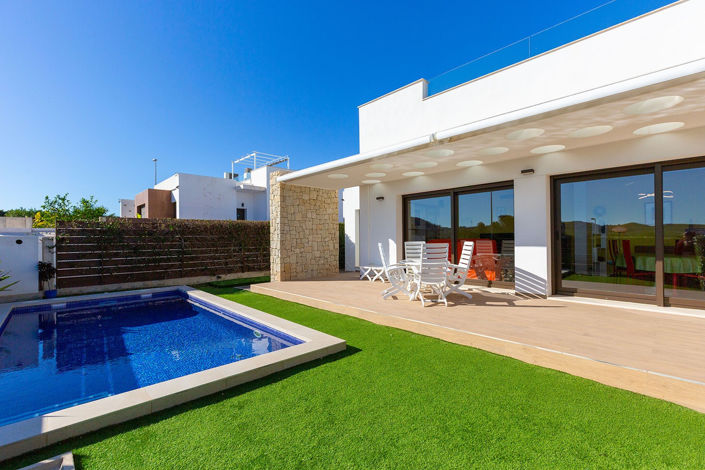 Image No.2-3 Bed Villa for sale