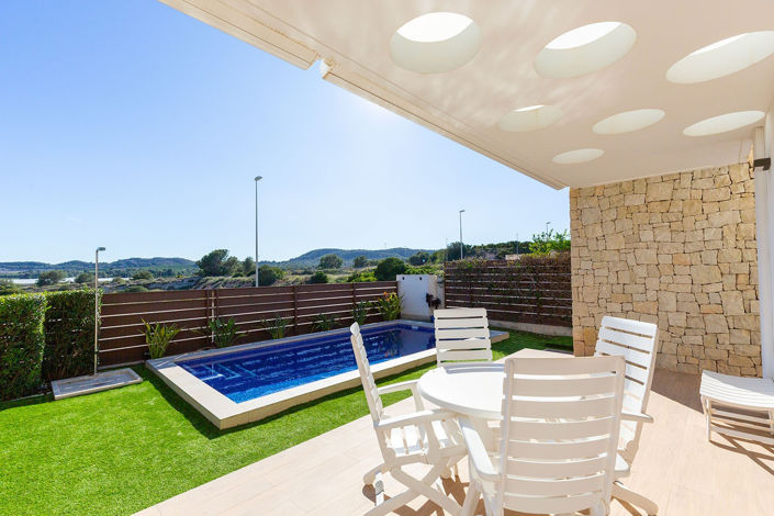 Image No.3-3 Bed Villa for sale