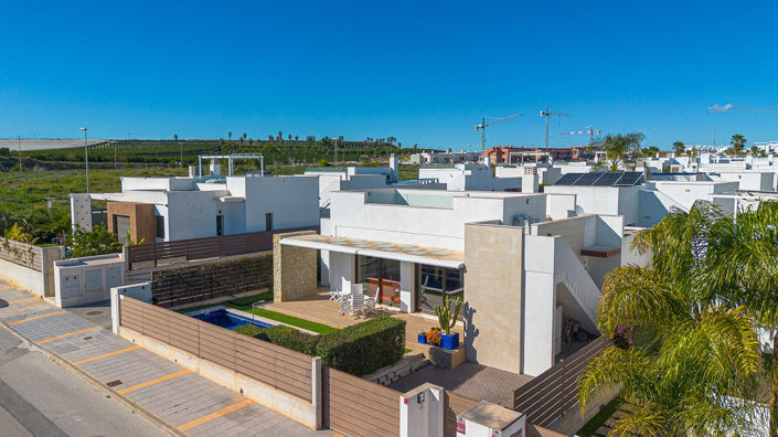 Image No.32-3 Bed Villa for sale
