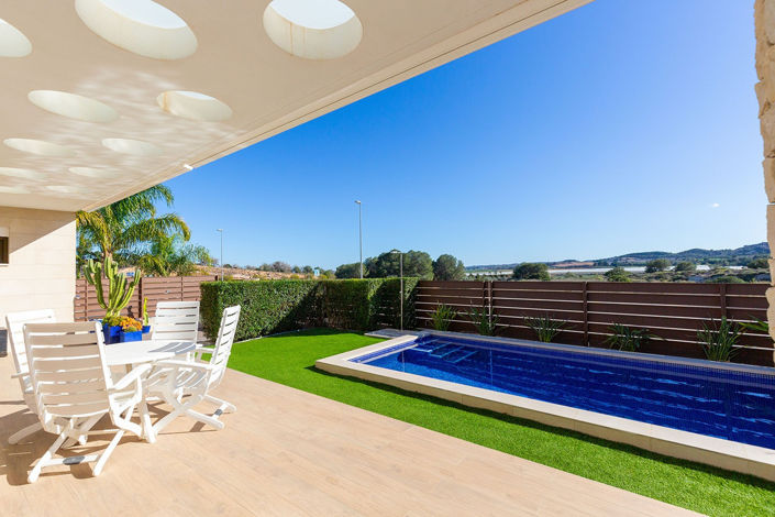 Image No.43-3 Bed Villa for sale