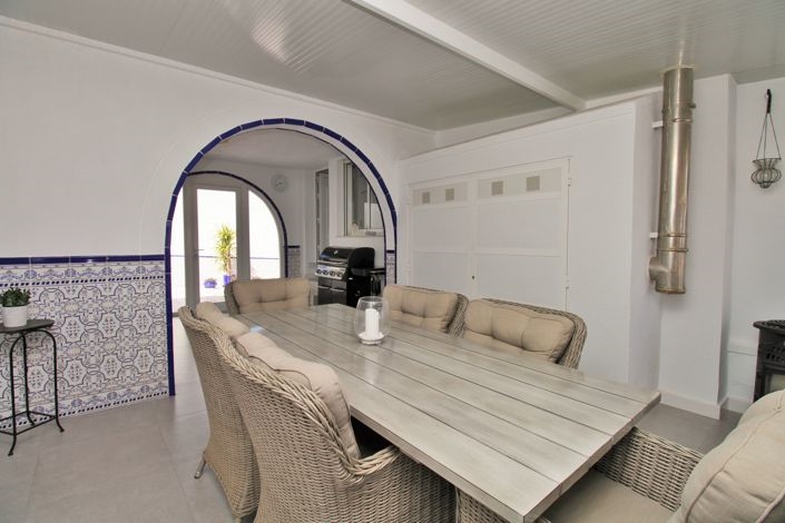 Image No.12-3 Bed Apartment for sale