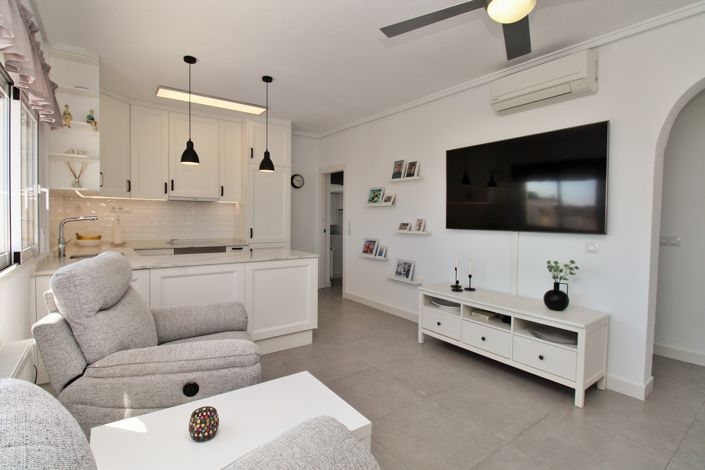 Image No.17-3 Bed Apartment for sale