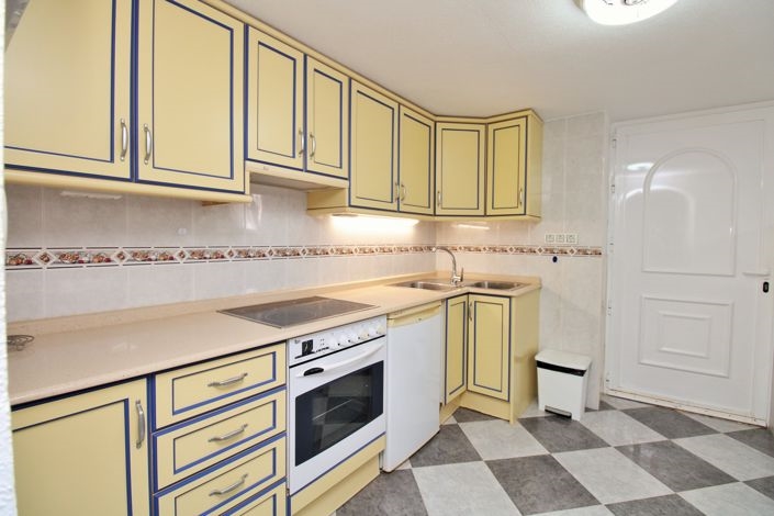 Image No.39-3 Bed Apartment for sale